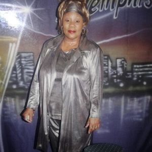 Meet your Posher, Lula